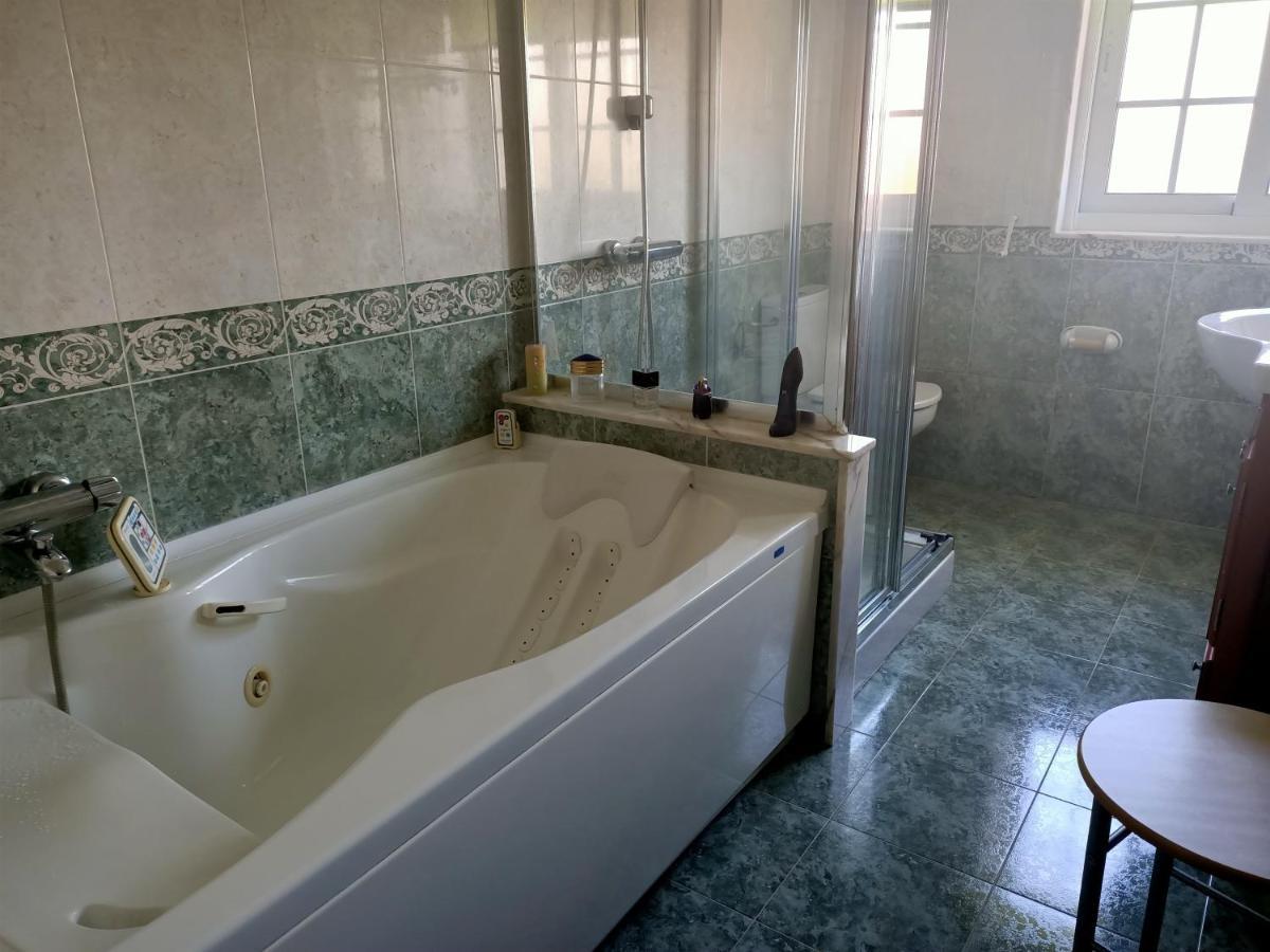 O Seixo 2 Hotel Mugardos Luaran gambar
